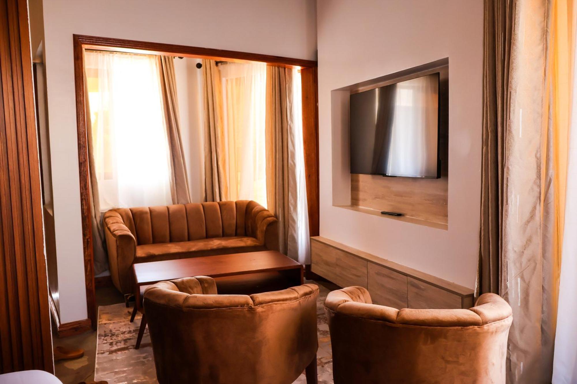Winter Villa Resort & Spa Limited Embu Ngoại thất bức ảnh