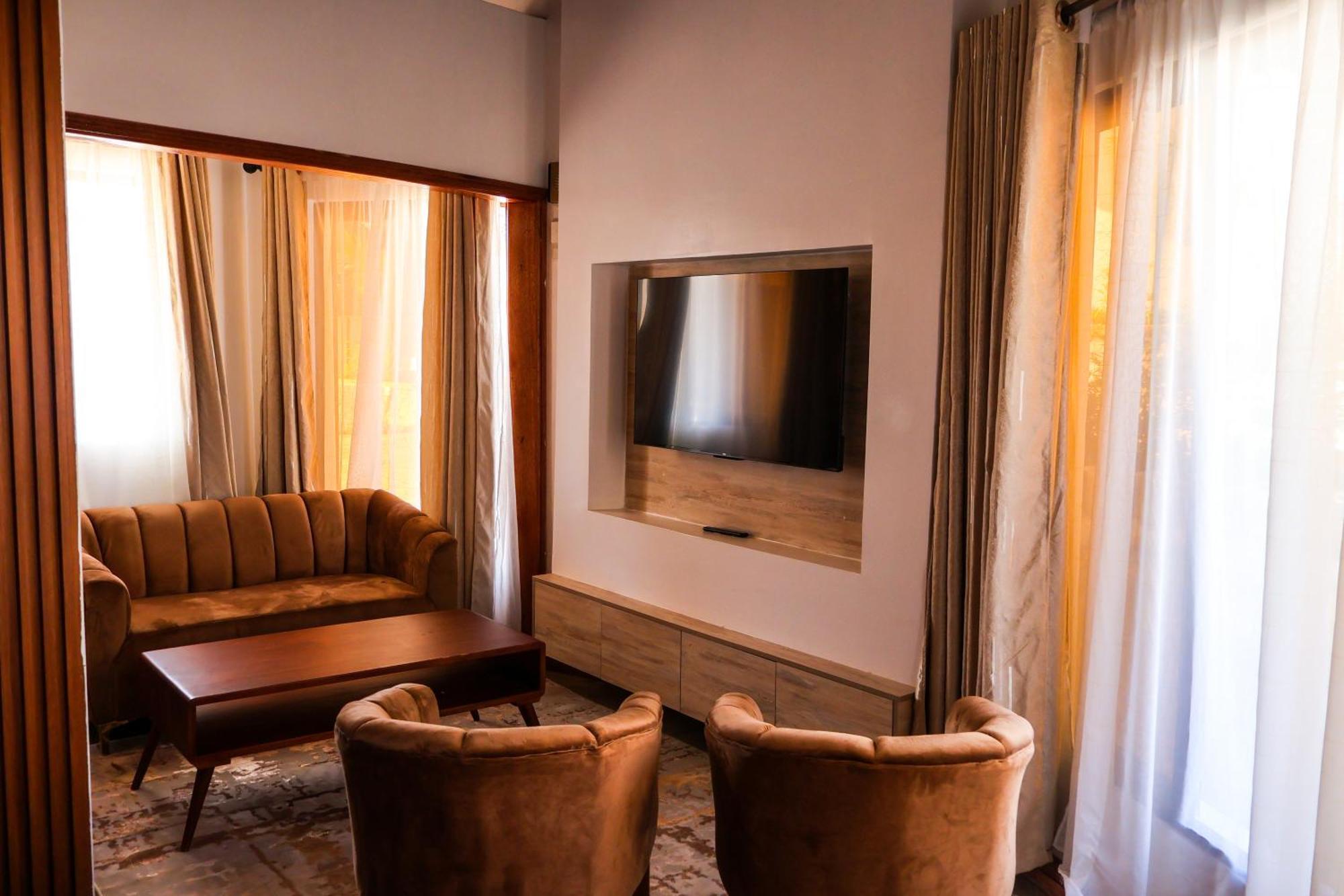 Winter Villa Resort & Spa Limited Embu Ngoại thất bức ảnh